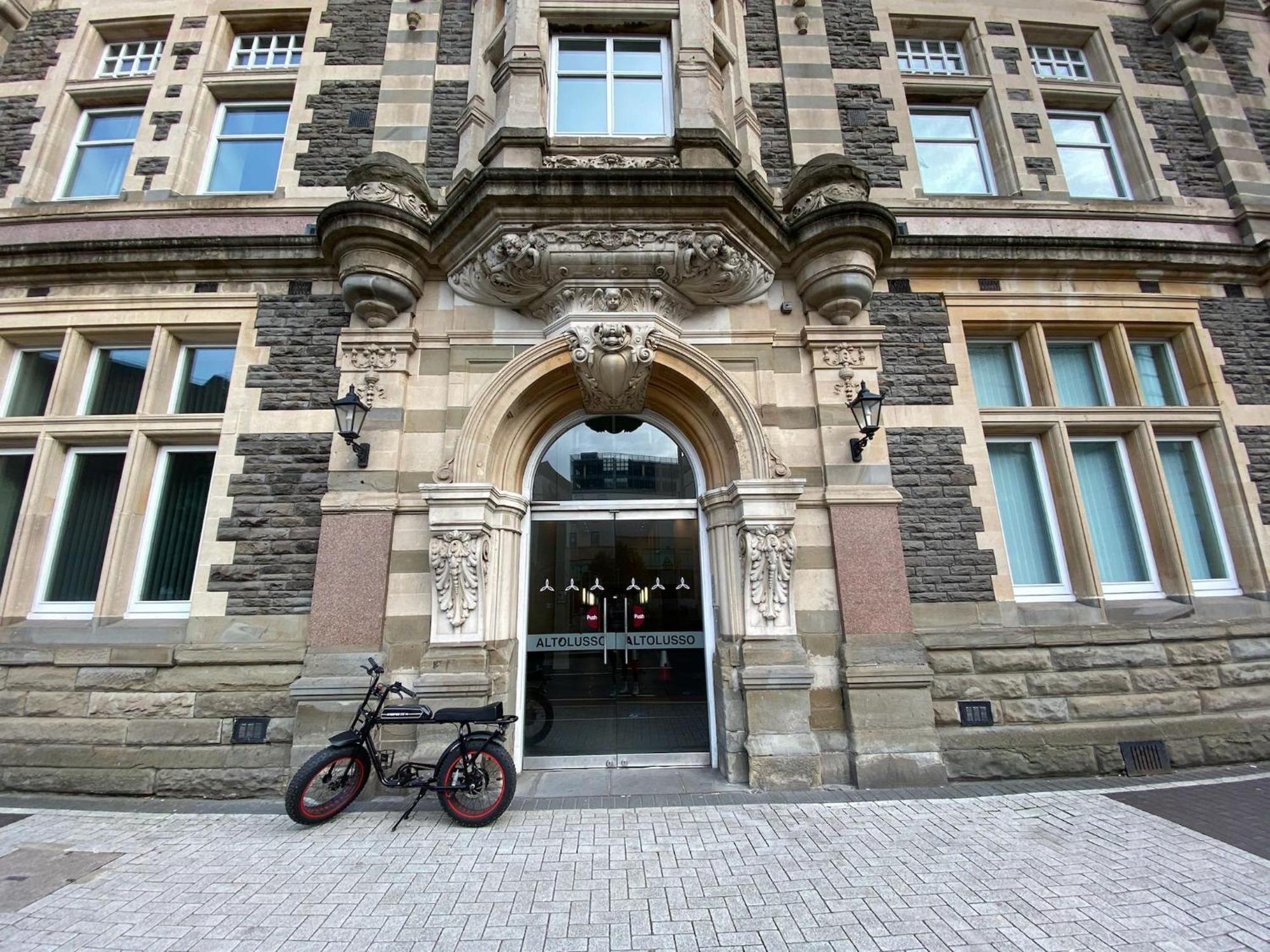 Superior Apartment In Cardiff City Centre Exterior foto